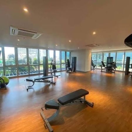 טאגיג Bgc, Uptown Parksuites Tower 2 מראה חיצוני תמונה