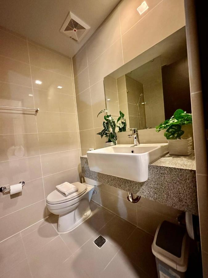 טאגיג Bgc, Uptown Parksuites Tower 2 מראה חיצוני תמונה